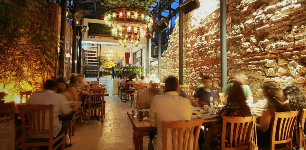 12 Absolute Best Seafood Restaurants in Istanbul