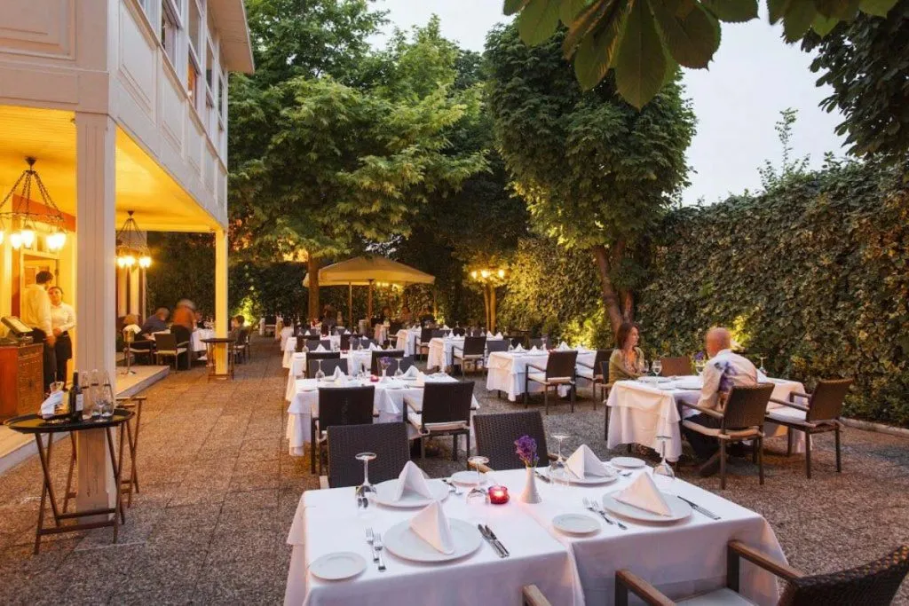 Garden of Asitane restaurant which is one of the best Fatih restaurants