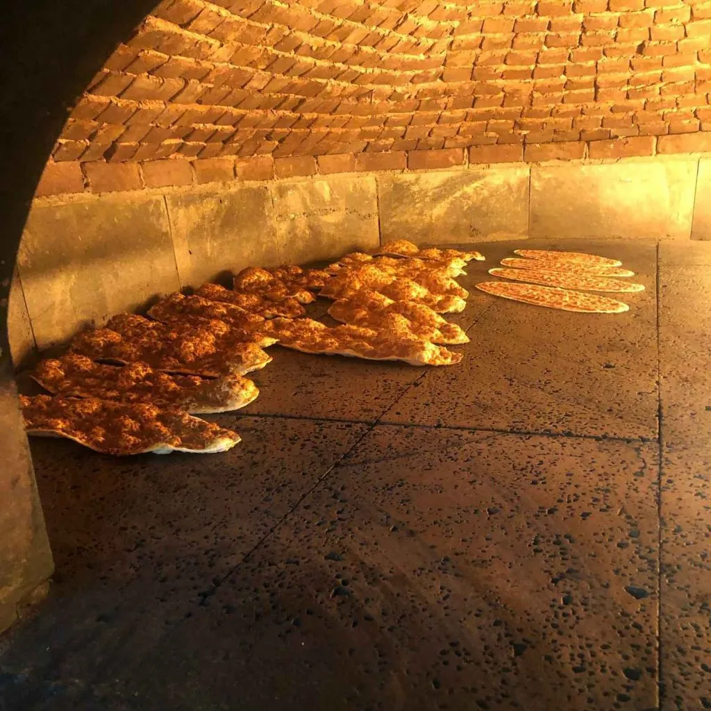 The Best Lahmacun in Istanbul: 6 Outstanding Lahmacun Places