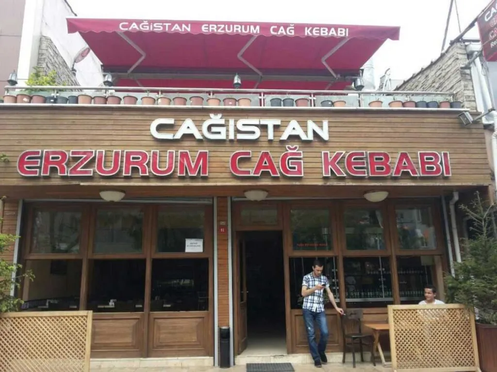 Best Cağ Kebab in Istanbul: 6 Delicious Cağ Kebab Restaurant