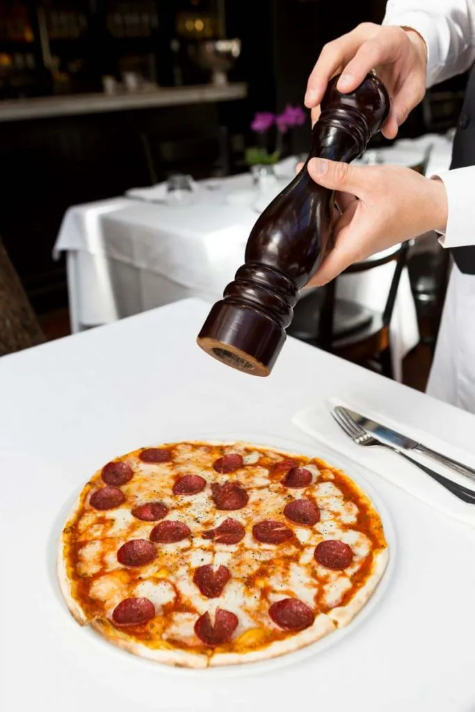 Best Pizza in Istanbul: 12 Finger-Lickin' Good Pizzerias