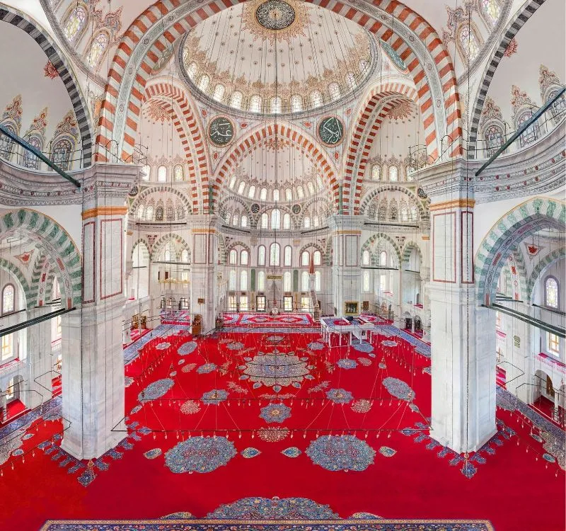The 17 Most Stunning & Beautiful Mosques in Istanbul