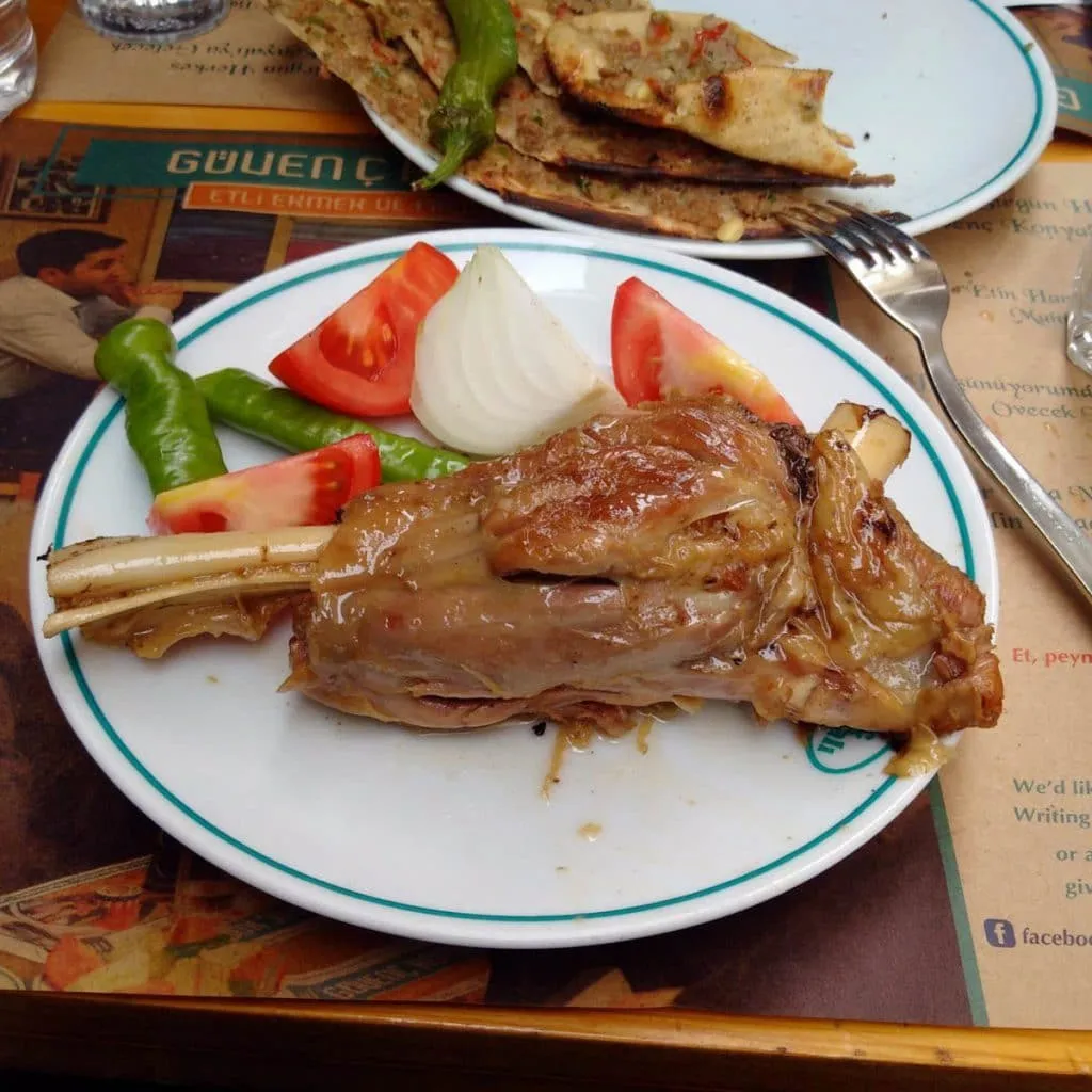 6 Best Sirkeci Restaurants: A Complete Guide w/ Maps