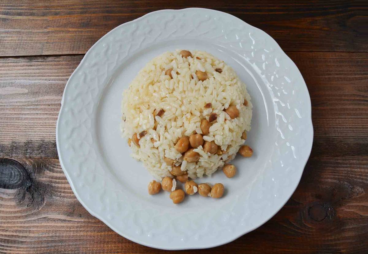 Turkish Istanbul Rice Turkish Rice Recipe: Easy & Homemade Pilaf · Yummy Istanbul
