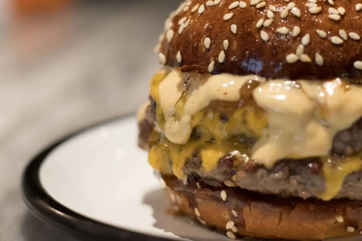 The 12 Juiciest, Beefiest, Bestest Burgers in Istanbul