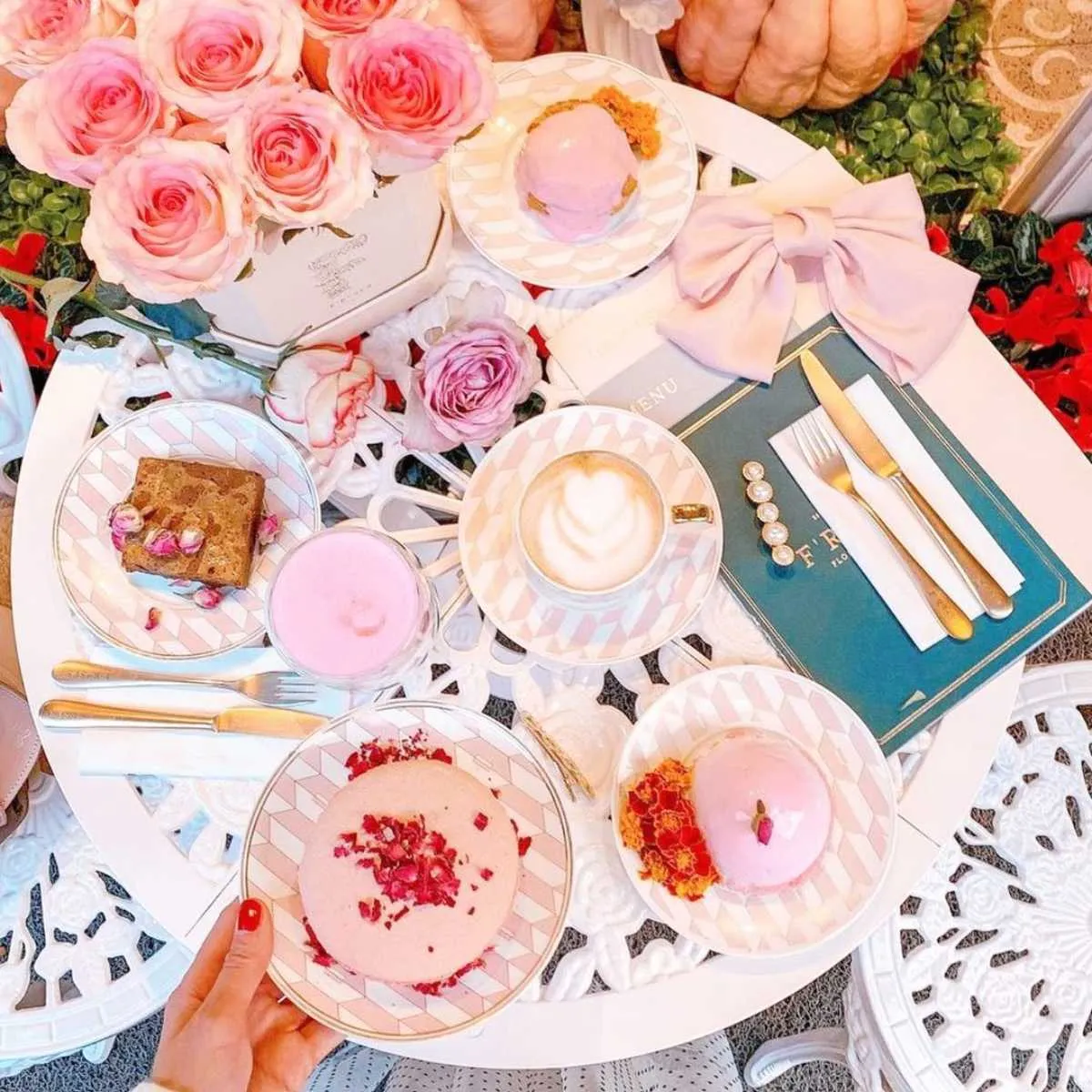 The Most Instagrammable Cafés In Istanbul: 10 Unique & Concept Places