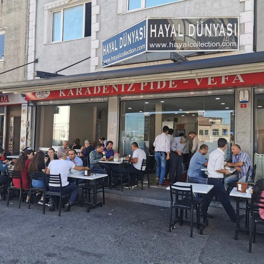 14 Best Restaurants in Fatih: Locals Favorite Places to Eat