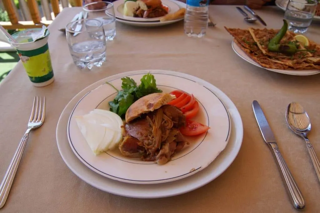 20 Best & Most Famous Turkish Kebabs (w/ Authentic Recipes)