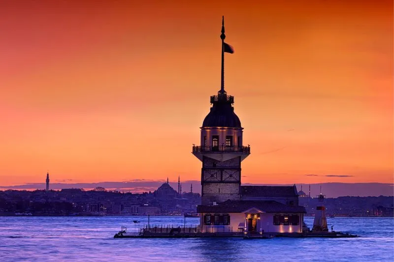 Istanbul at Night: 15 Best Places to Visit & Things to Do