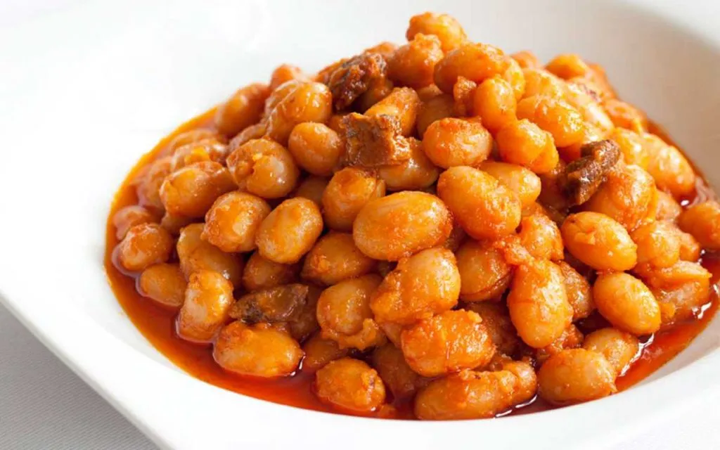 8 Places for the Best Kuru Fasulye (Bean Stew) in Istanbul