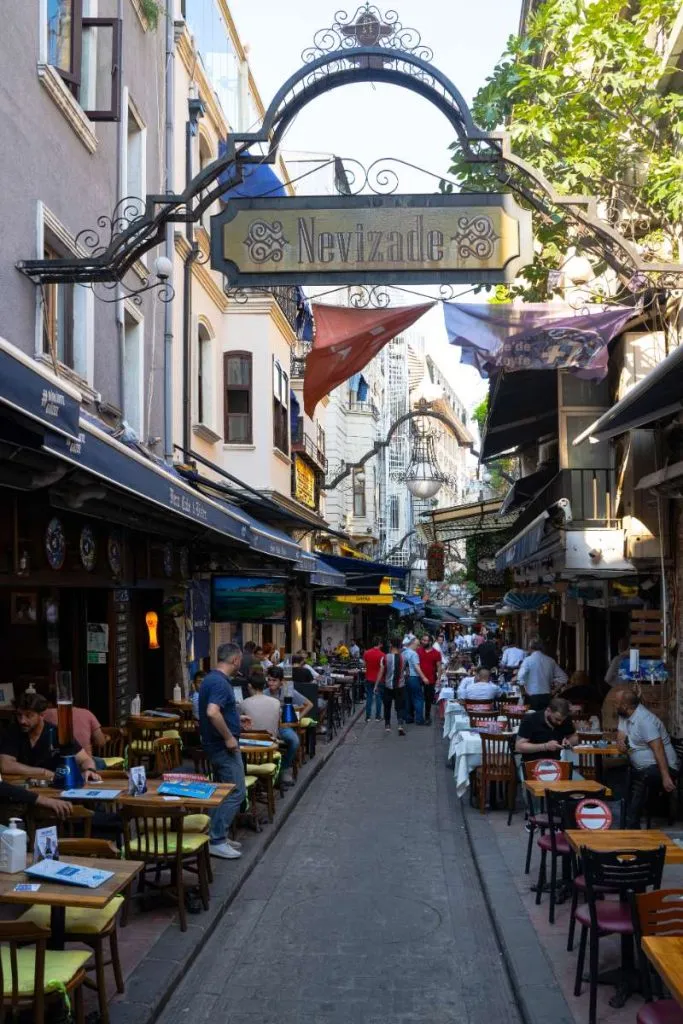 Nevizade Street in Beyoğlu at night