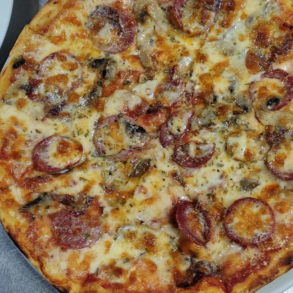 Best Pizza in Istanbul: 12 Finger-Lickin' Good Pizzerias