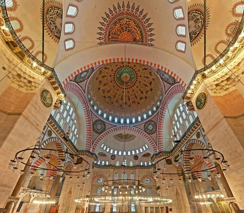 The 17 Most Stunning & Beautiful Mosques in Istanbul
