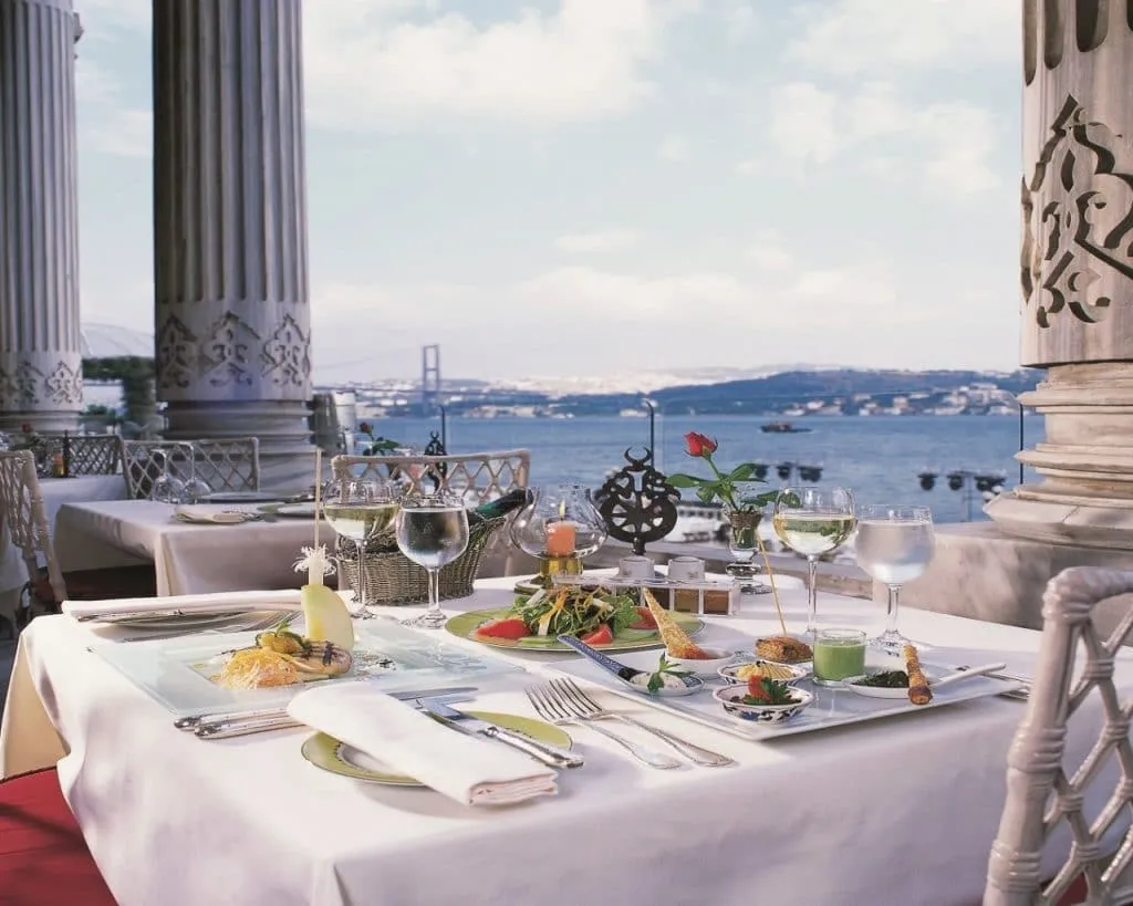 Tugra is one of the best bosphorus restaurants in Istanbul.