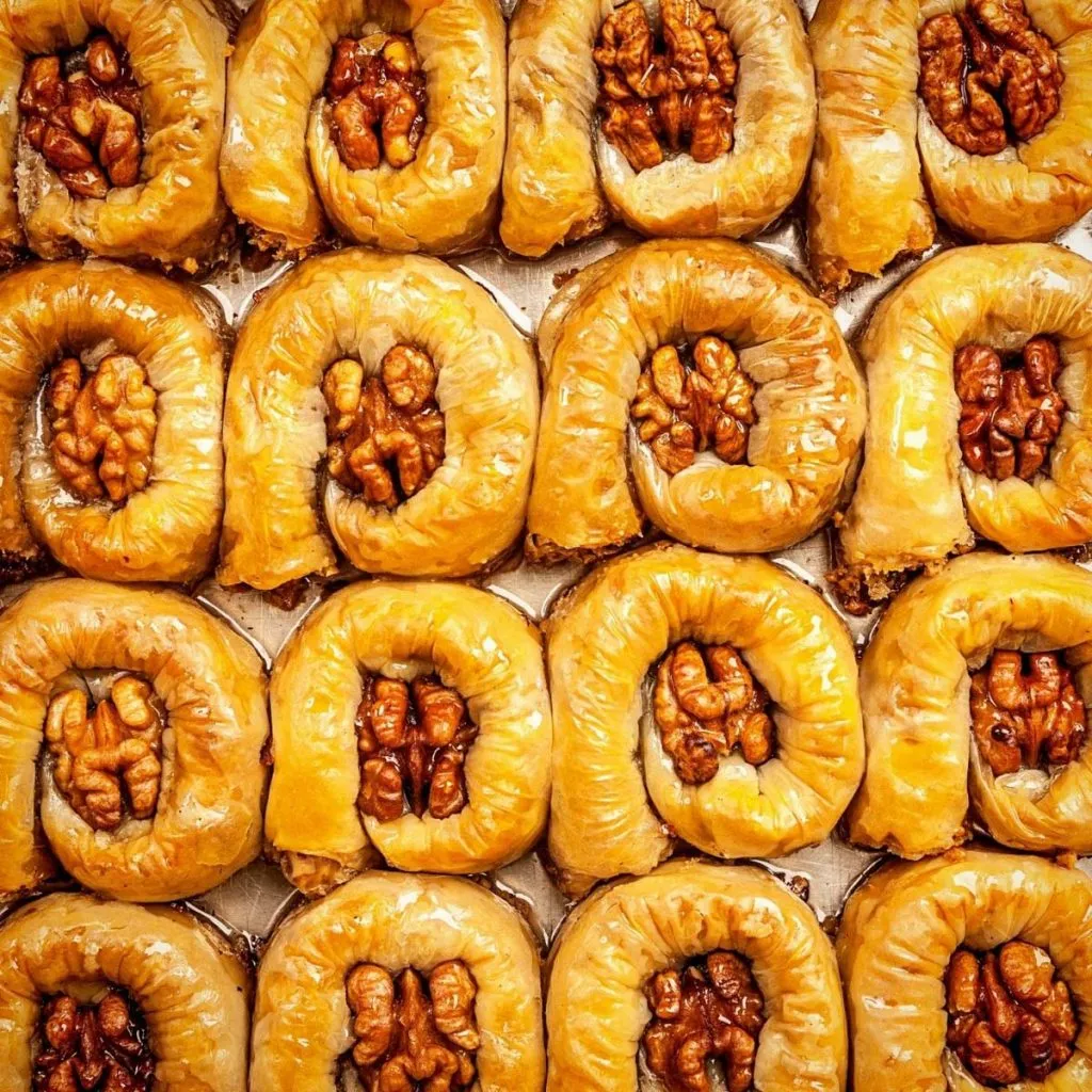 Baklava Types: 14 Best & Different Kinds of Baklava (Traditional & Exotic)