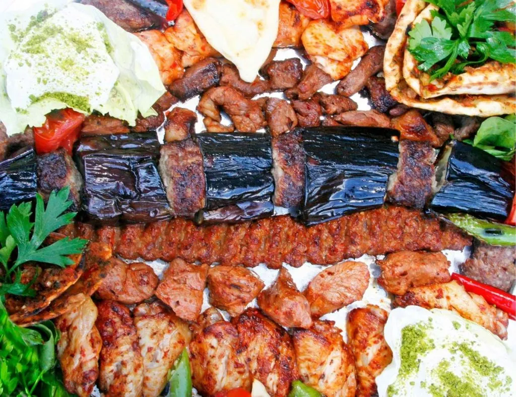 20 Best & Most Famous Turkish Kebabs (w/ Authentic Recipes)
