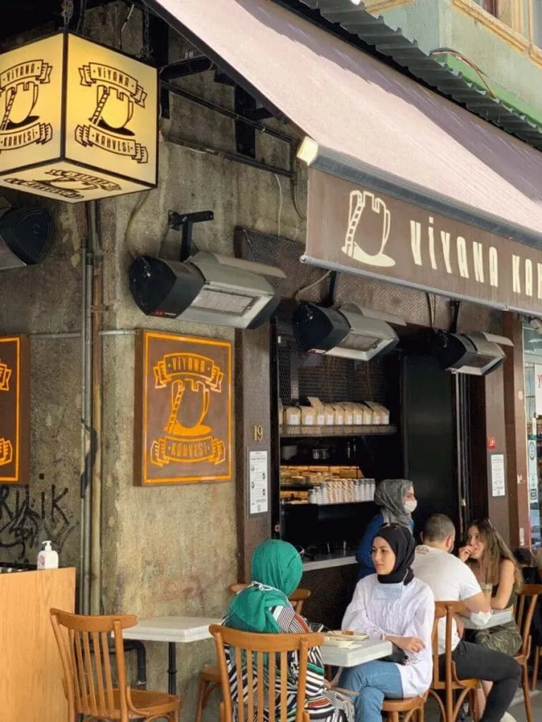 13 Best Cafés and Coffee Shops in Istanbul
